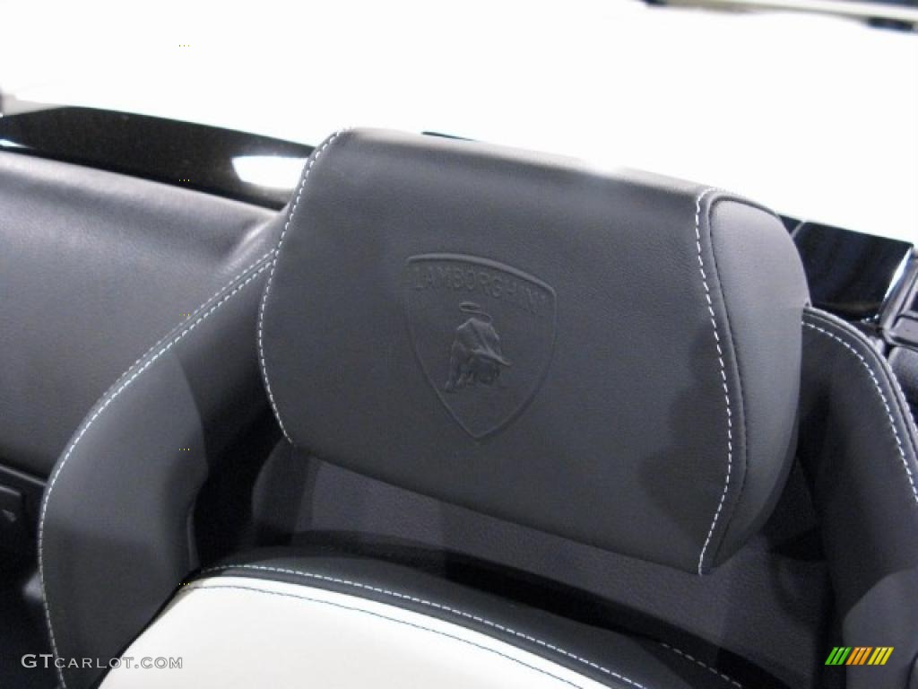 Black/White Interior 2010 Lamborghini Gallardo LP560-4 Spyder Photo #17993072