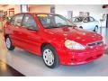 Classic Red - Rio Cinco Hatchback Photo No. 9
