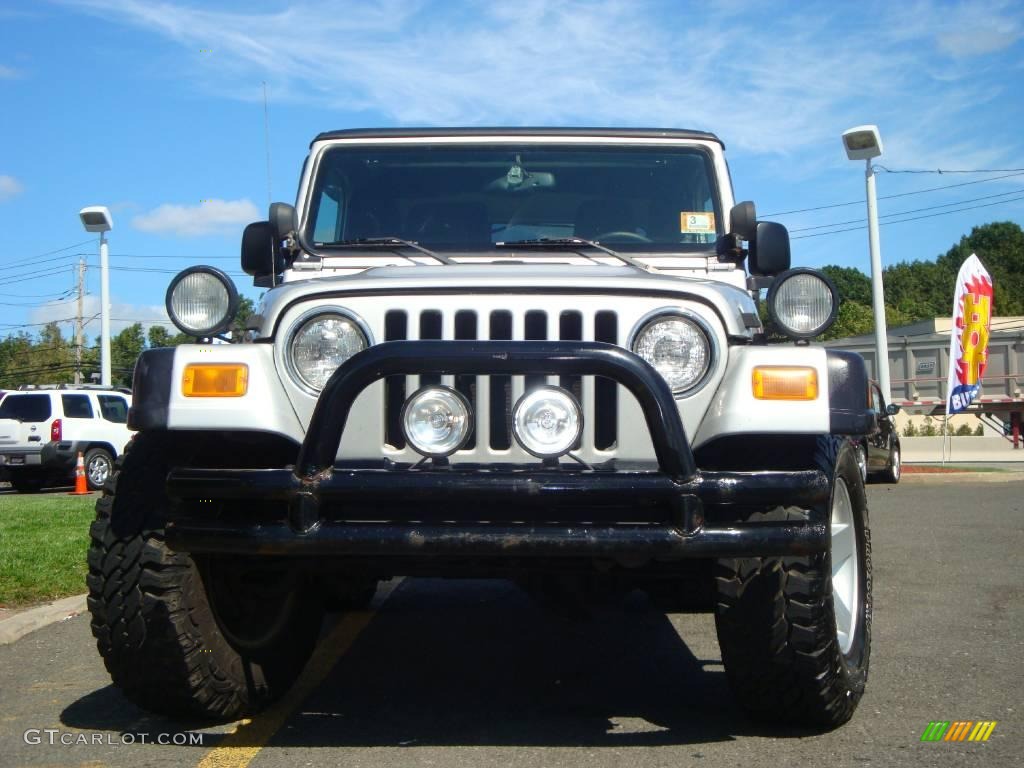 2004 Wrangler Rubicon 4x4 - Bright Silver Metallic / Dark Slate Gray photo #2