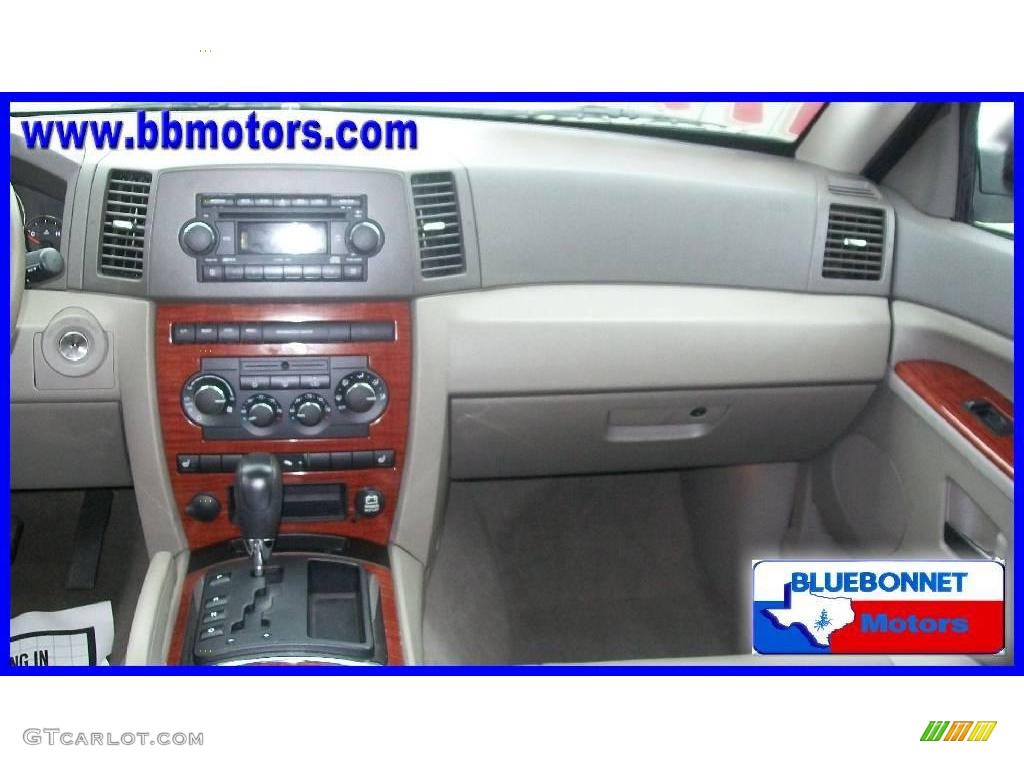 2005 Grand Cherokee Limited - Inferno Red Crystal Pearl / Medium Slate Gray photo #8