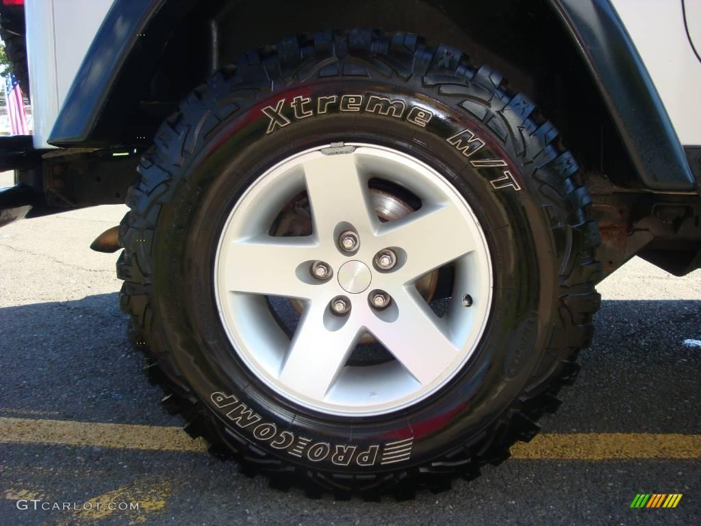 2004 Wrangler Rubicon 4x4 - Bright Silver Metallic / Dark Slate Gray photo #26