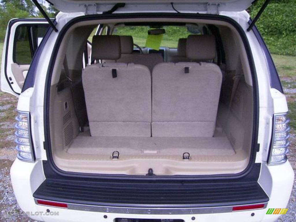 2007 Mountaineer Premier - Oxford White / Camel photo #10