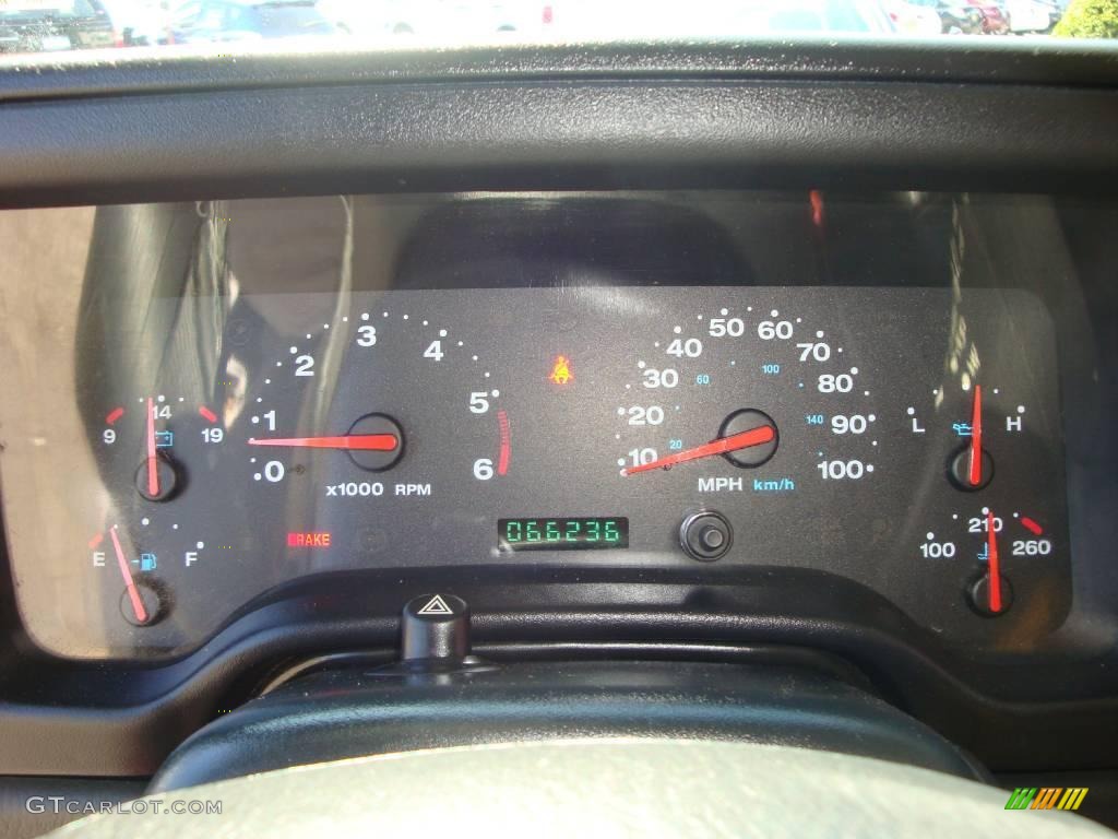 2004 Wrangler Rubicon 4x4 - Bright Silver Metallic / Dark Slate Gray photo #35