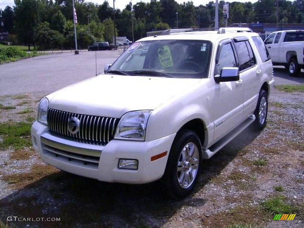 2007 Mountaineer Premier - Oxford White / Camel photo #18