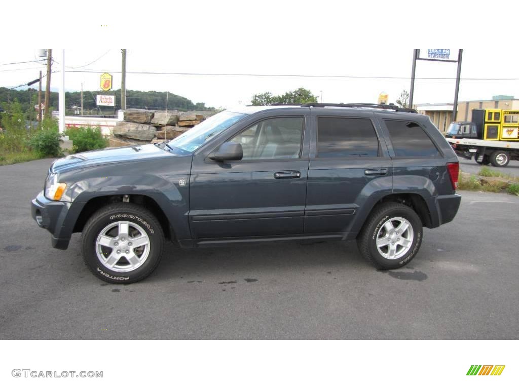 Steel Blue Metallic Jeep Grand Cherokee