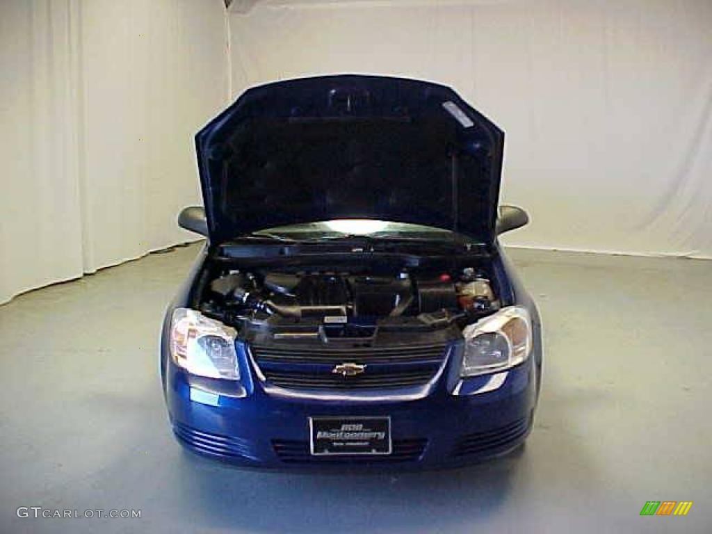 2006 Cobalt LS Coupe - Laser Blue Metallic / Gray photo #2