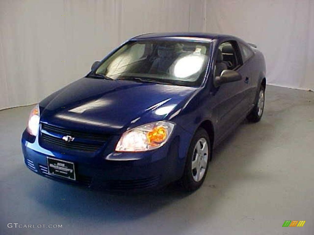 2006 Cobalt LS Coupe - Laser Blue Metallic / Gray photo #3