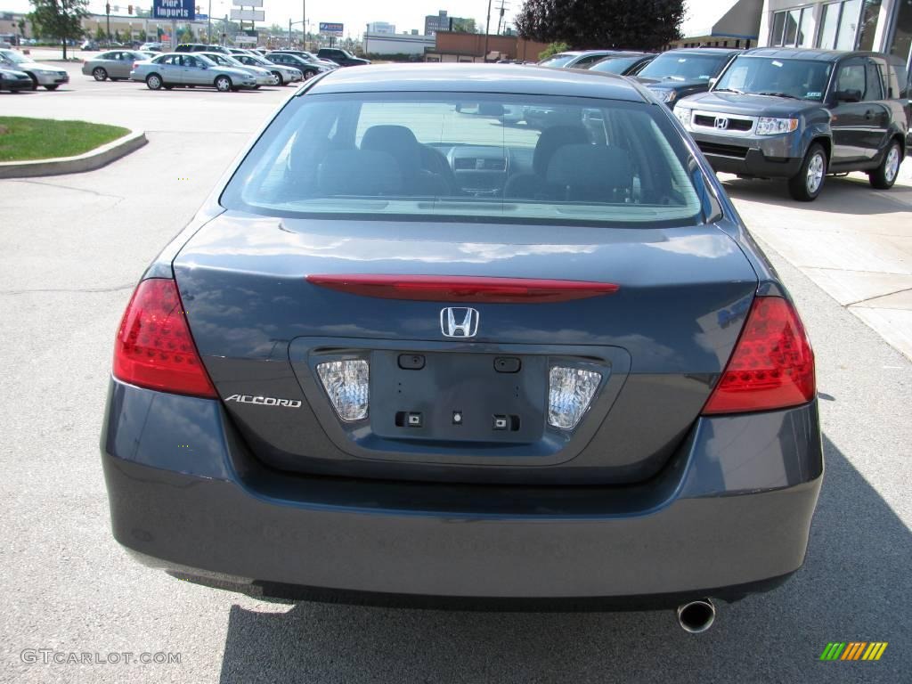 2007 Accord SE Sedan - Graphite Pearl / Gray photo #5