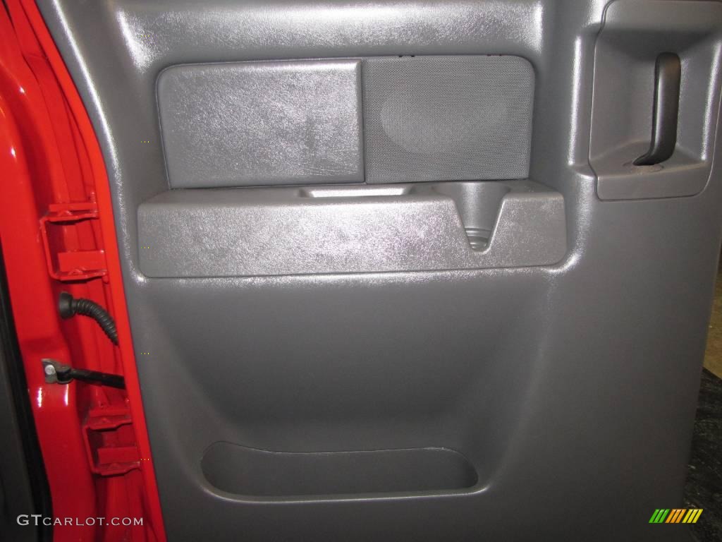 2006 Silverado 1500 Z71 Extended Cab 4x4 - Victory Red / Medium Gray photo #16