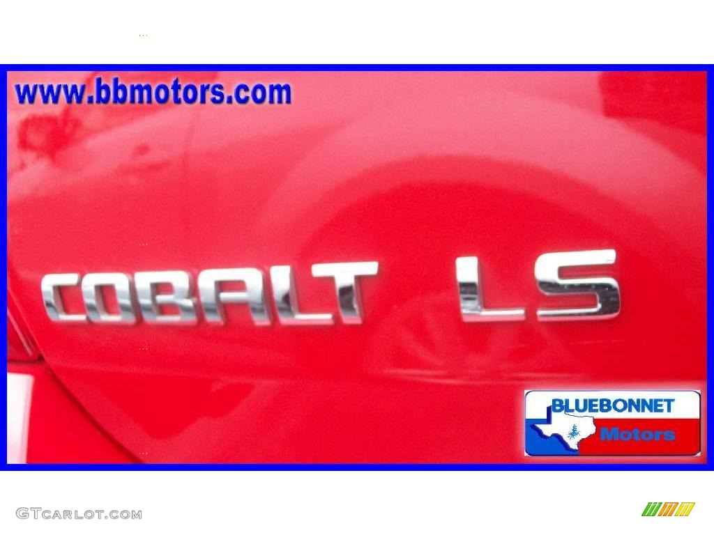 2007 Cobalt LS Sedan - Victory Red / Gray photo #10