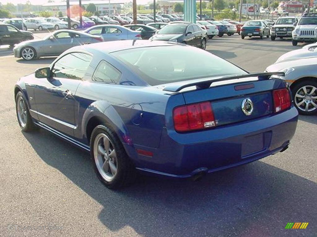 2006 Mustang GT Deluxe Coupe - Vista Blue Metallic / Dark Charcoal photo #9
