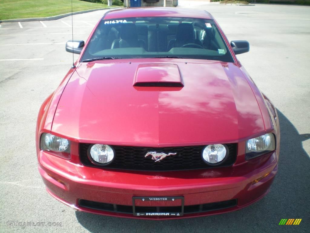 2007 Mustang GT Premium Coupe - Redfire Metallic / Dark Charcoal photo #8