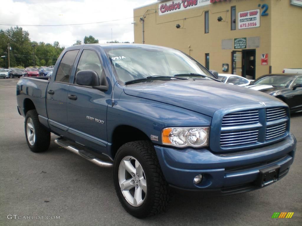 2004 Ram 1500 SLT Quad Cab 4x4 - Atlantic Blue Pearl / Dark Slate Gray photo #12