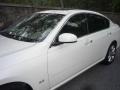 Ivory Pearl - M 35 Sedan Photo No. 16