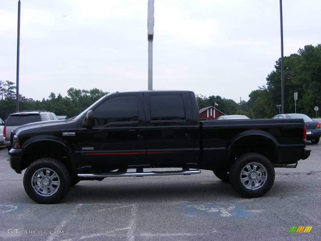 2007 F250 Super Duty Lariat Outlaw Crew Cab 4x4 - Black / Black/Red Leather photo #5