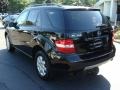 Black - ML 350 4Matic Photo No. 6