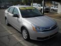 2009 Brilliant Silver Metallic Ford Focus SE Sedan  photo #20