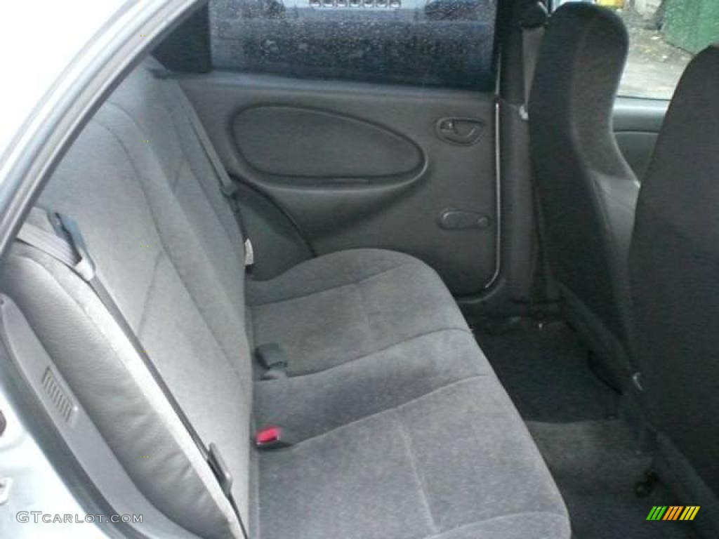 2000 Metro LSi Sedan - Silver Metallic / Gray photo #10
