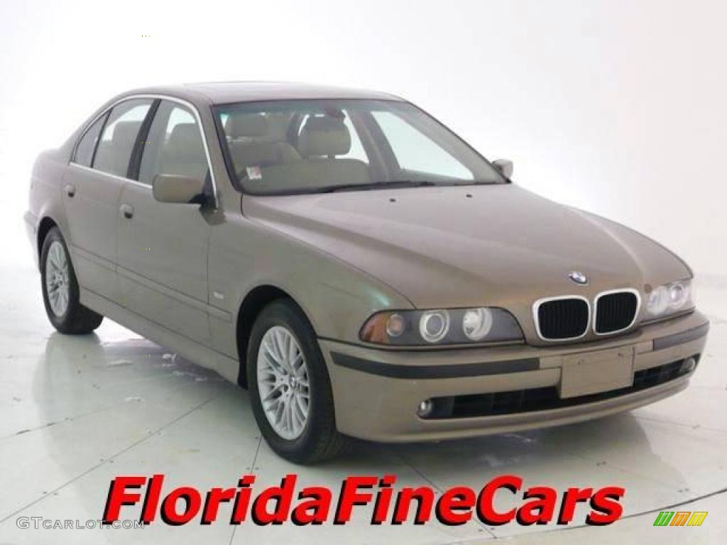 2003 5 Series 530i Sedan - Kalahari Beige Metallic / Sand Beige photo #1