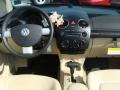 2008 Gecko Green Volkswagen New Beetle SE Convertible  photo #10