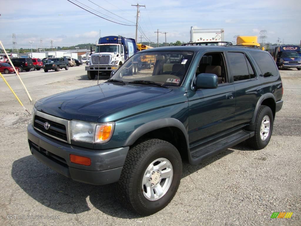 1996 4Runner SR5 4x4 - Evergreen Pearl / Beige photo #1