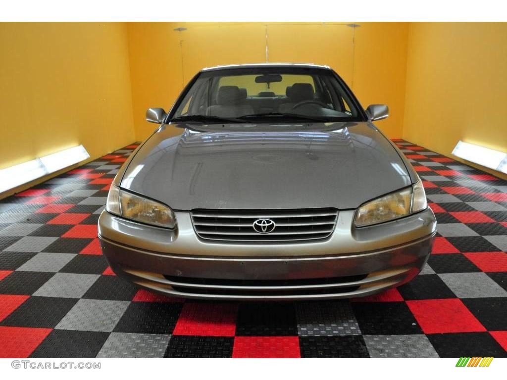 1998 Camry LE - Antique Sage Pearl / Gray photo #2