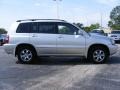 Millenium Silver Metallic - Highlander V6 Photo No. 2
