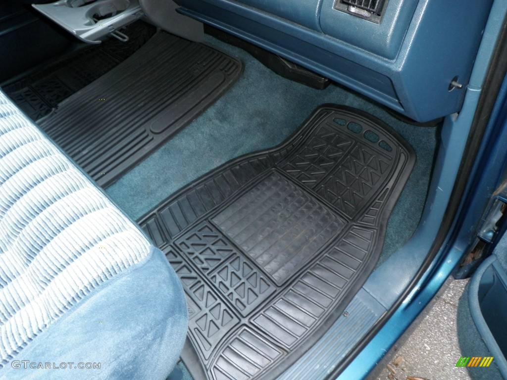 1992 C/K C1500 Regular Cab - Catalina Blue Metallic / Blue photo #43