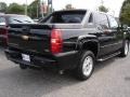 2009 Black Chevrolet Avalanche Z71 4x4  photo #4