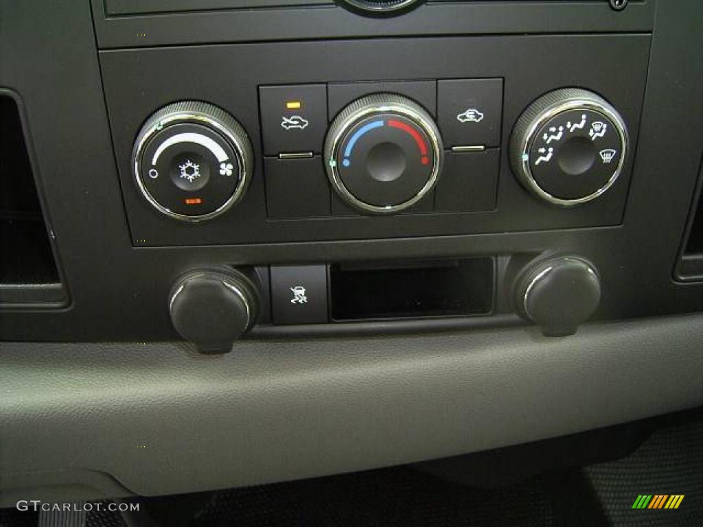 2009 Silverado 1500 LS Regular Cab 4x4 - Summit White / Dark Titanium photo #19