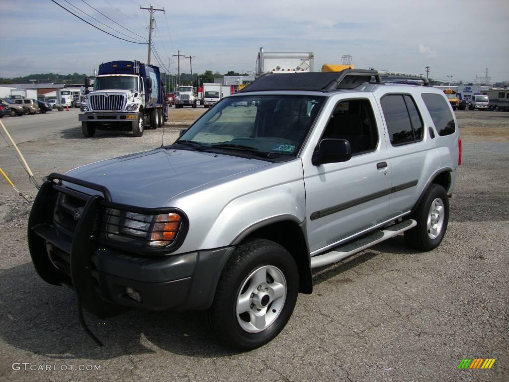 2001 Xterra SE V6 4x4 - Silver Ice Metallic / Dusk Gray photo #1