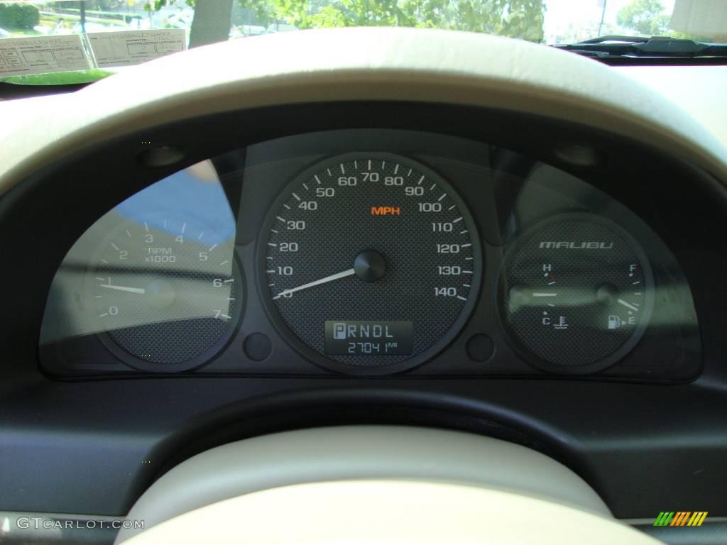 2005 Malibu LS V6 Sedan - Silver Green Metallic / Neutral Beige photo #36