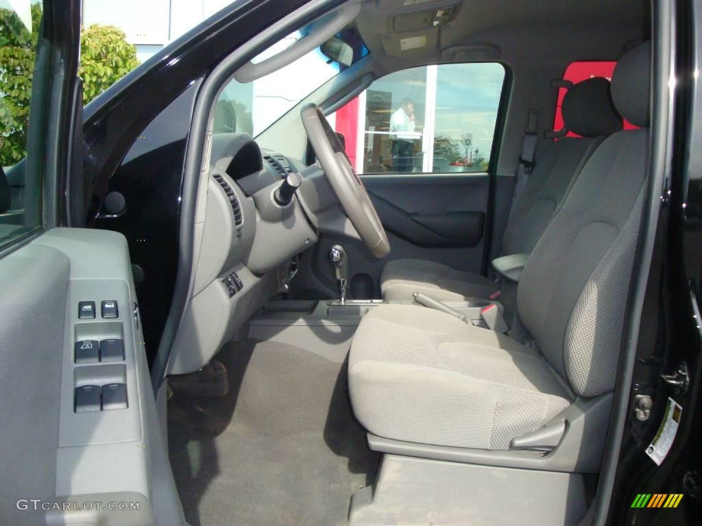 2006 Frontier SE Crew Cab 4x4 - Super Black / Steel photo #31