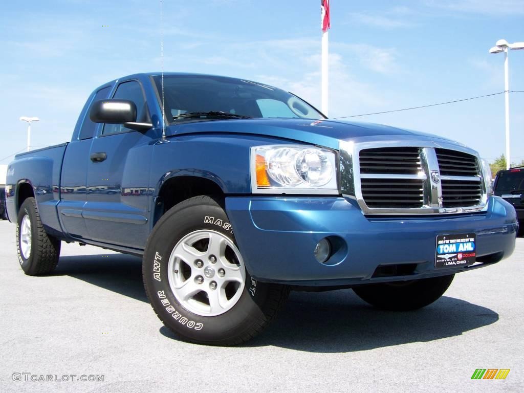 2005 Dakota SLT Club Cab 4x4 - Atlantic Blue Pearl / Medium Slate Gray photo #1