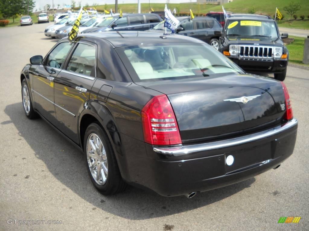 2007 300 C HEMI - Brilliant Black / Dark Khaki/Light Graystone photo #4