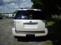 2006 Cashmere Tri-Coat Mercury Mountaineer Luxury AWD  photo #5