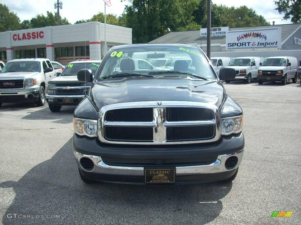 2004 Ram 1500 ST Regular Cab - Black / Dark Slate Gray photo #3