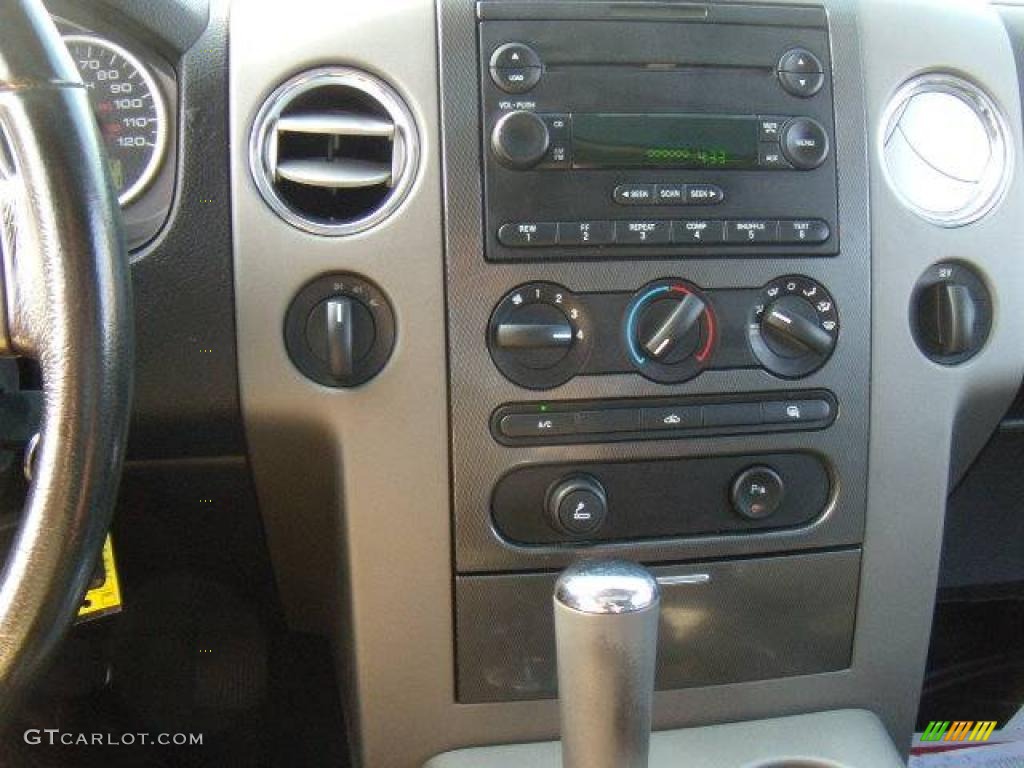 2004 F150 FX4 SuperCab 4x4 - Silver Metallic / Black photo #15