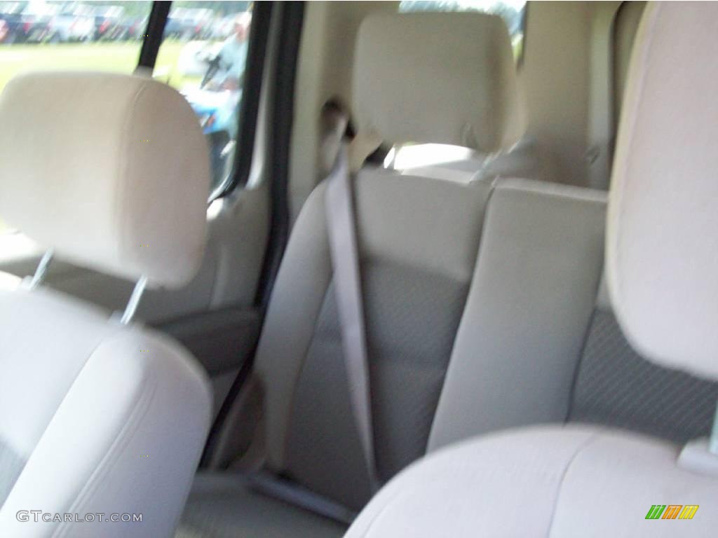 2006 Explorer XLS - Silver Birch Metallic / Stone photo #16
