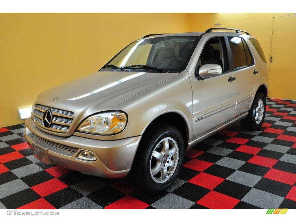 2004 ML 350 4Matic - Desert Silver Metallic / Charcoal photo #21