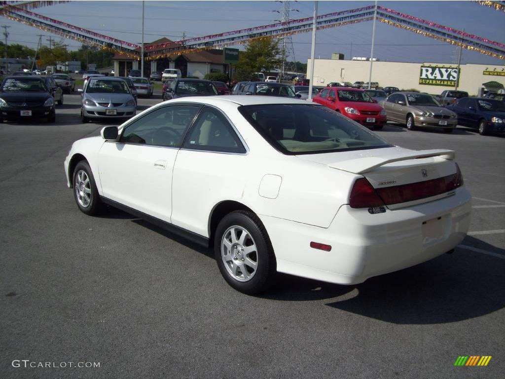 2002 Accord SE Coupe - Taffeta White / Ivory photo #3