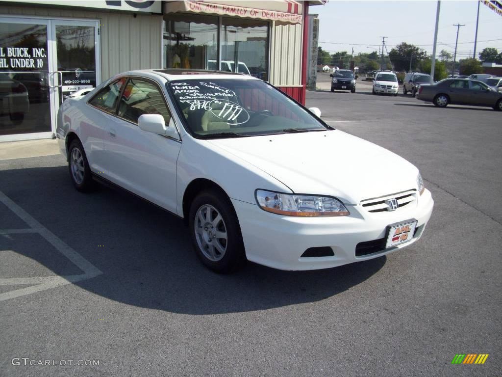 2002 Accord SE Coupe - Taffeta White / Ivory photo #7