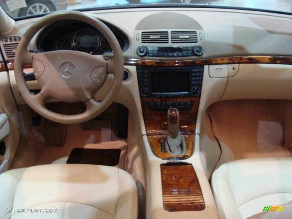2006 E 500 4Matic Sedan - Platinum Blue Metallic / Stone photo #9