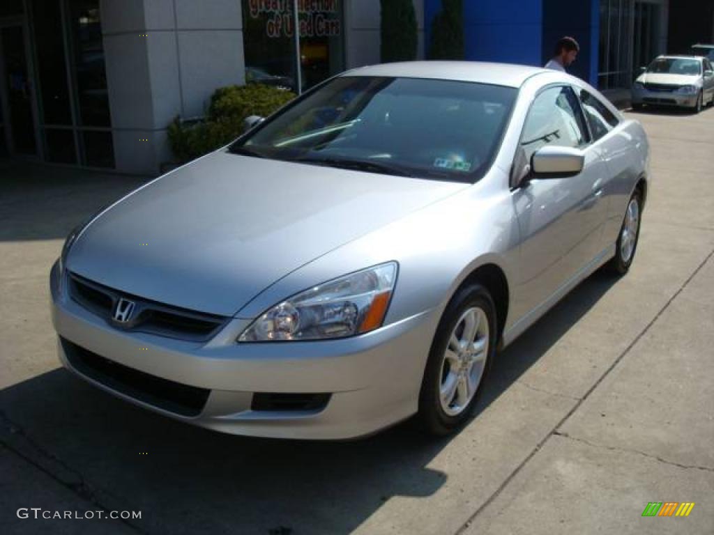 2006 Accord LX Coupe - Alabaster Silver Metallic / Black photo #8