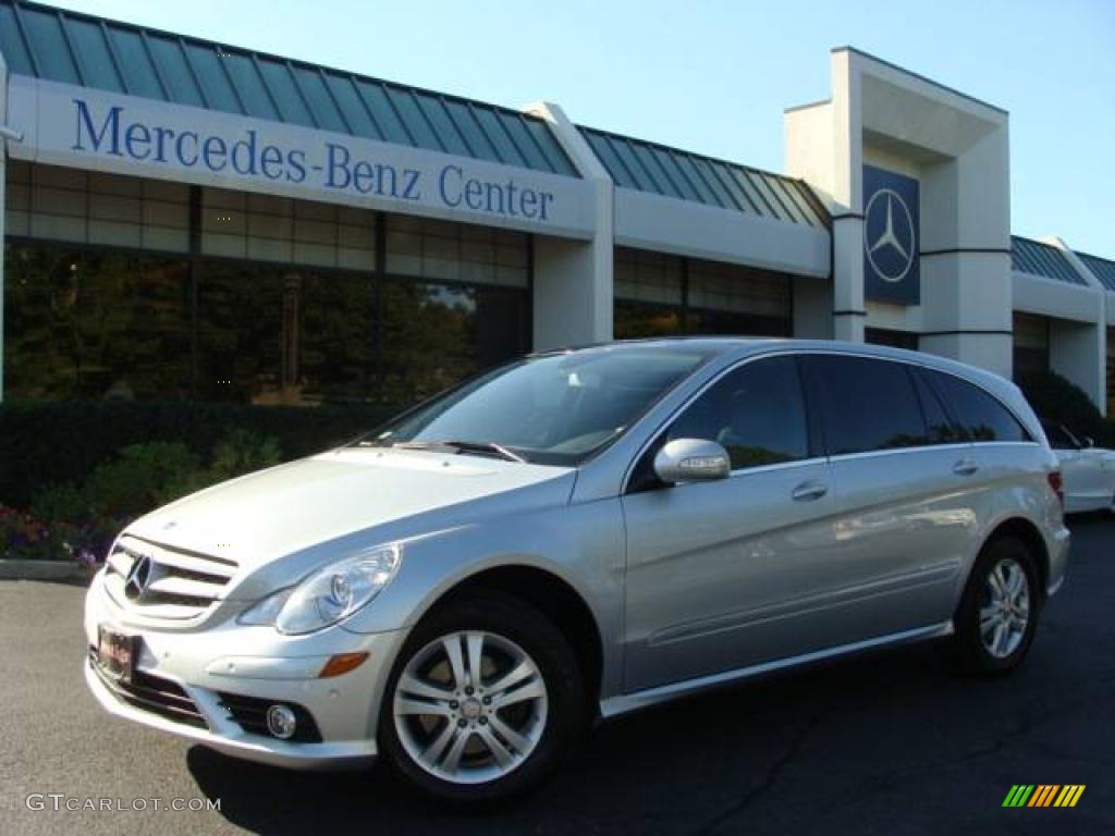 2008 R 350 4Matic - Iridium Silver Metallic / Black photo #1