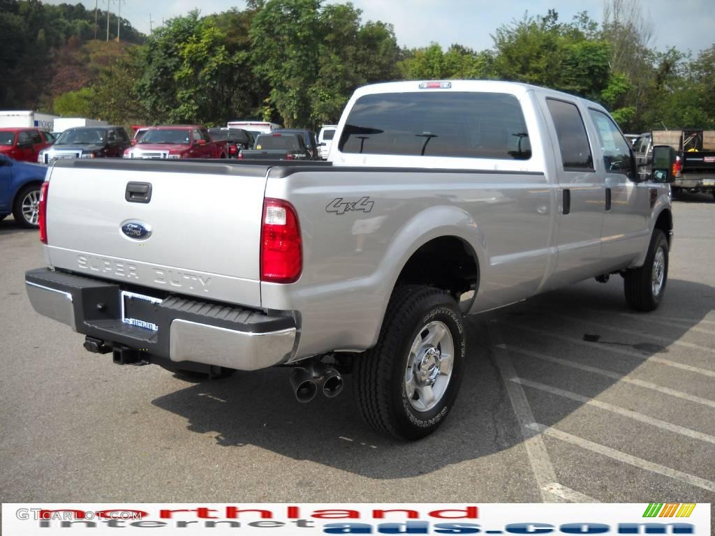 2010 F350 Super Duty XLT Crew Cab 4x4 - Ingot Silver Metallic / Medium Stone photo #6