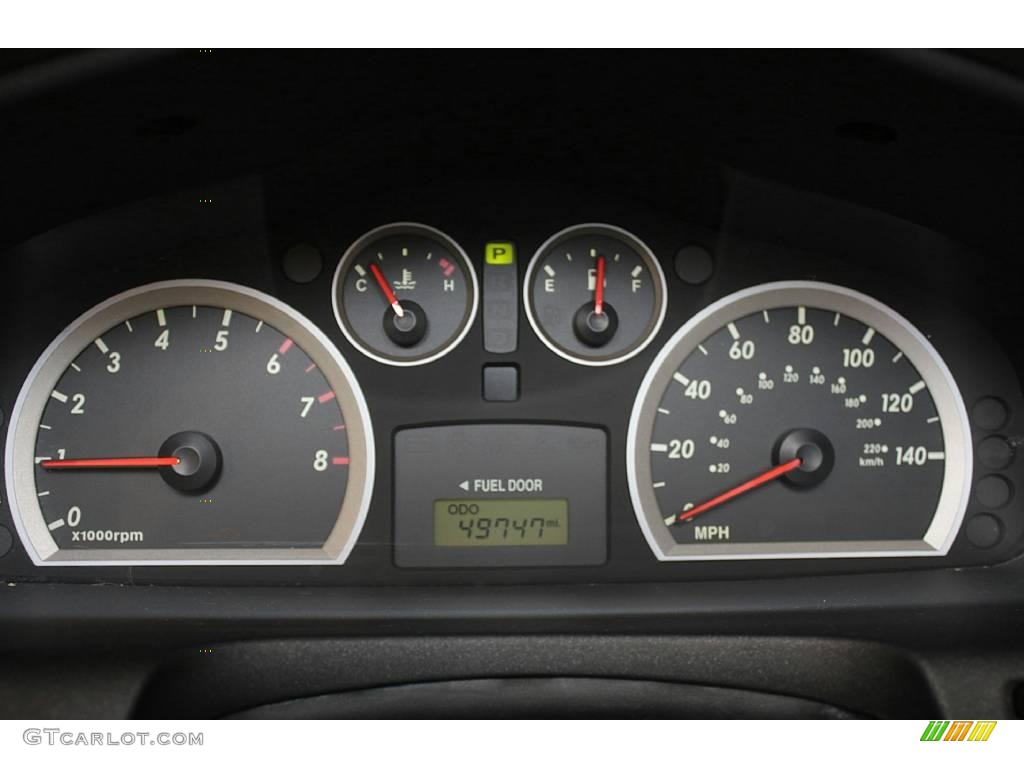 2005 Santa Fe LX 3.5 4WD - Nordic White / Gray photo #13