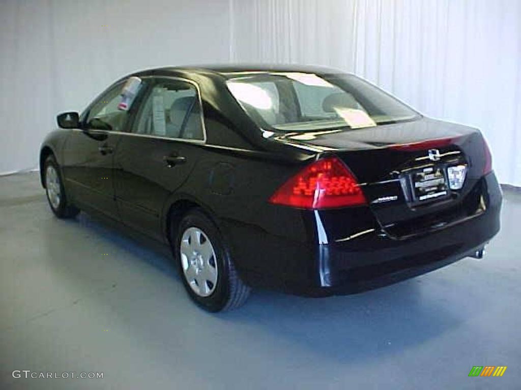 2006 Accord LX Sedan - Nighthawk Black Pearl / Ivory photo #21