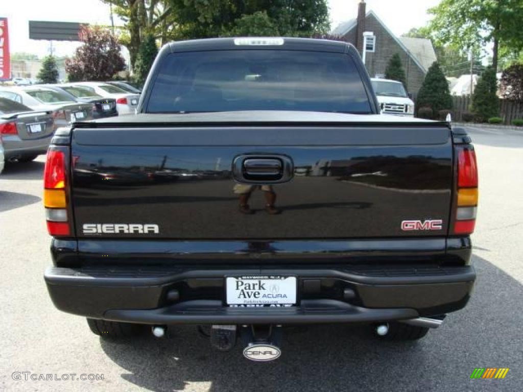 2006 Sierra 1500 Denali Crew Cab 4WD - Onyx Black / Sandstone leather photo #5