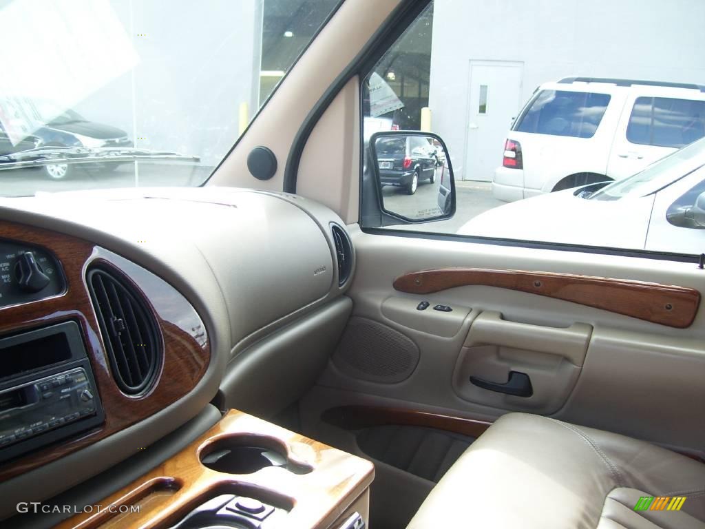 2000 E Series Van E150 Passenger Conversion - Harvest Gold Metallic / Medium Parchment photo #13